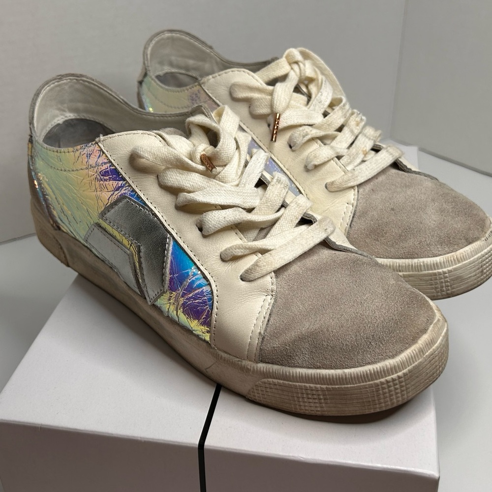Dolce Vita Zaga Sneakers‎ Silver Iridescent Leather Women's Size 8 - Picture 3 of 6